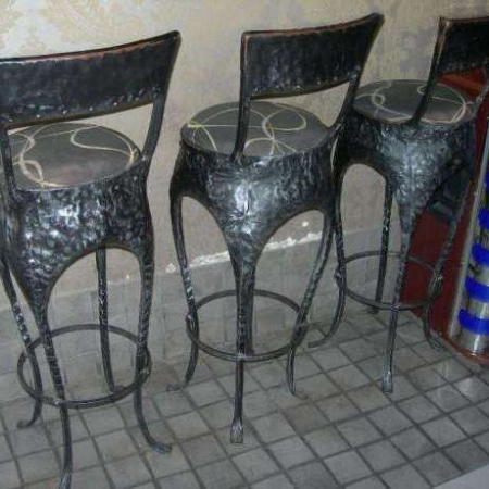 krzesła barowe